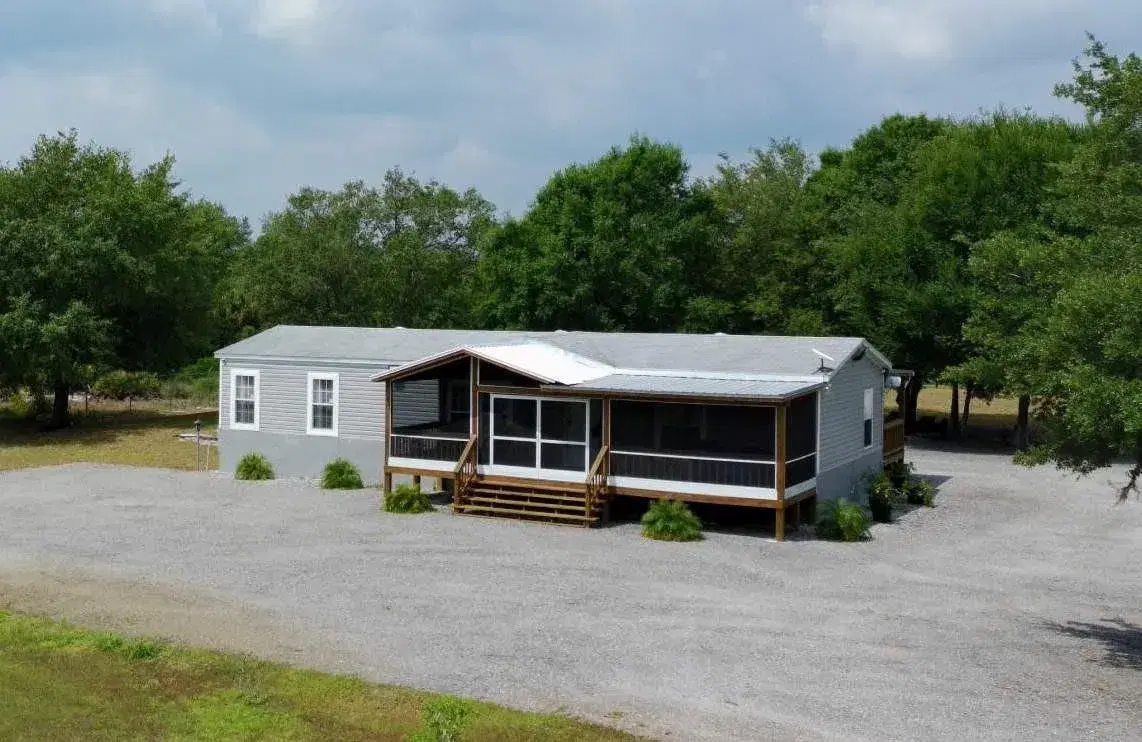 Picture of 820 S Verda St, Clewiston, FL 33440