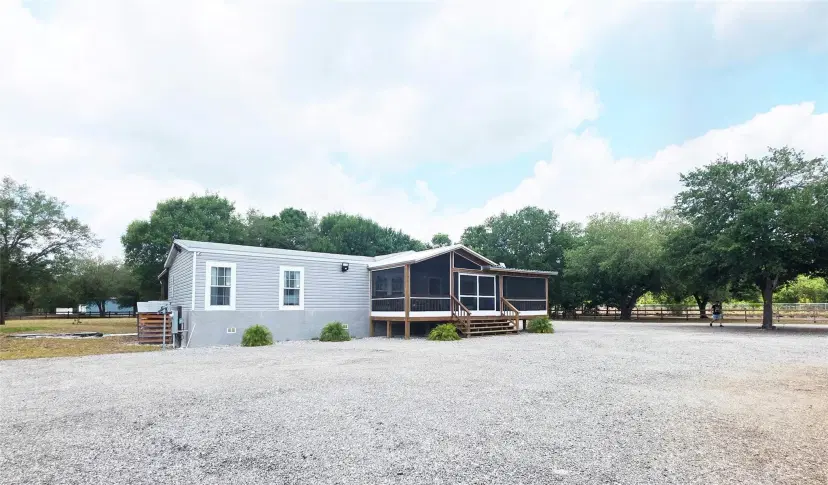Picture of 820 S Verda St, Clewiston FL 33440