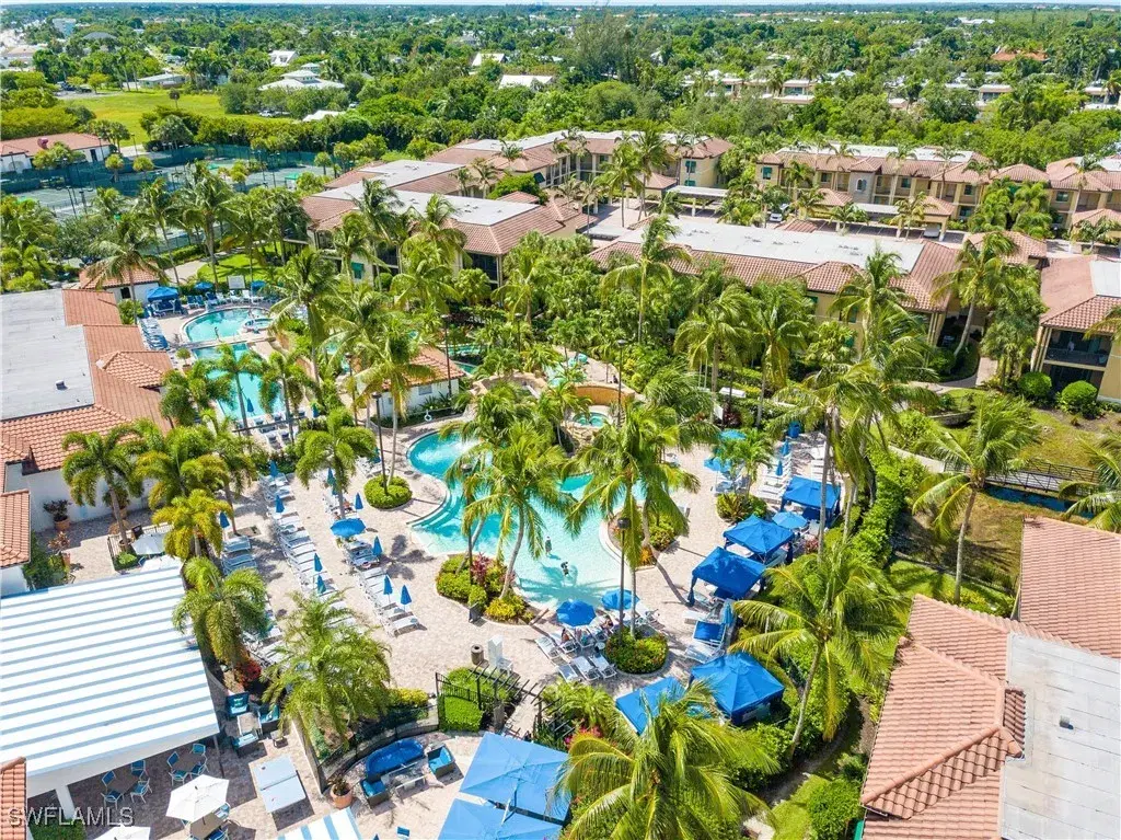 Picture of 985 Sandpiper St I-206, Naples, FL 34102