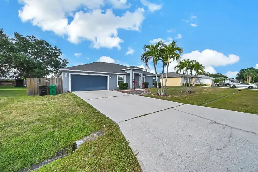 Picture of 1557 SW Pitts Avenue, Port St Lucie FL 34953