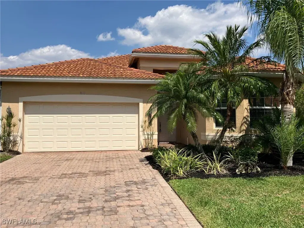 Picture of 11211 Yellow Poplar Dr, Fort Myers, FL 33913