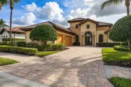 Picture of 6504 Costa Cir, Naples, FL 34113