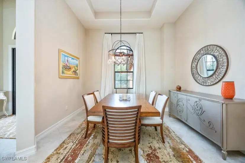 Picture of 6504 Costa Cir, Naples FL 34113