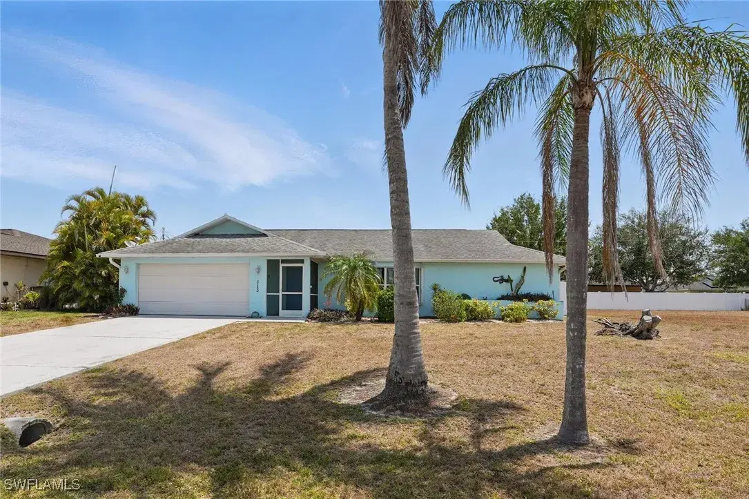 Picture of 113 NE 8Th Pl, Cape Coral, FL 33909