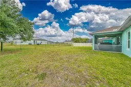 Picture of 1902 NW 2Nd Pl, Cape Coral, FL 33993