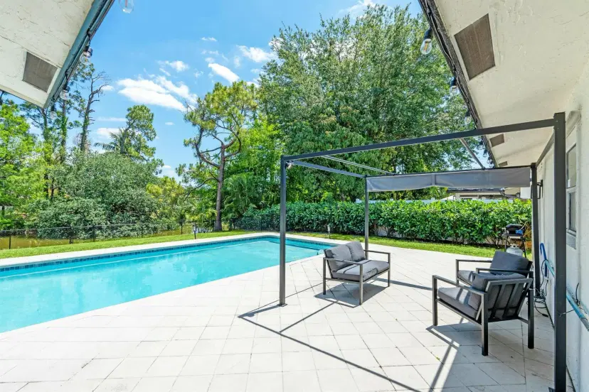 Picture of 188 Martin Circle, Royal Palm Beach FL 33411