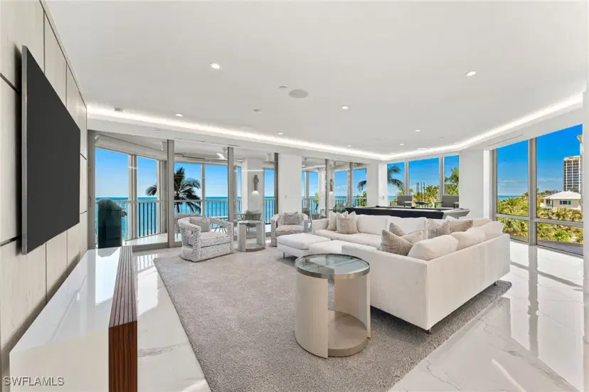 Picture of 4951 Gulf Shore Blvd N 103, Naples FL 34103