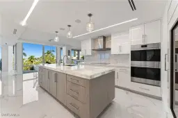 Picture of 4951 Gulf Shore Blvd N 103, Naples, FL 34103
