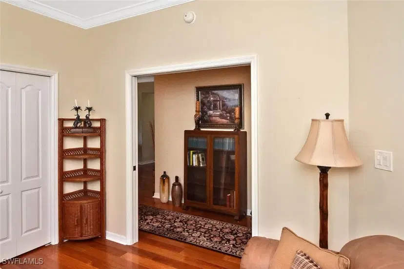 Picture of 13990 Eagle Ridge Lakes Dr 102, Fort Myers FL 33912