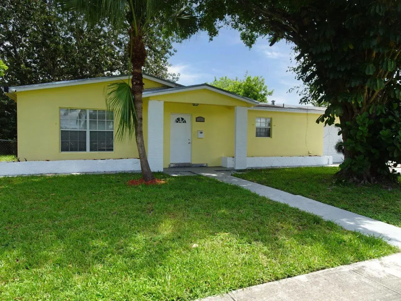 Picture of 1830 NW 61St Avenue, Sunrise, FL 33313