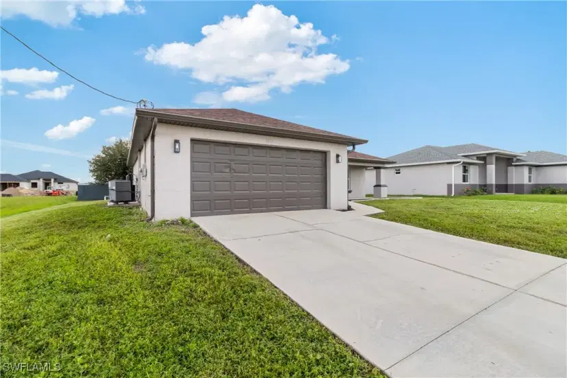 Picture of 1021 NW 10Th Ave, Cape Coral FL 33993