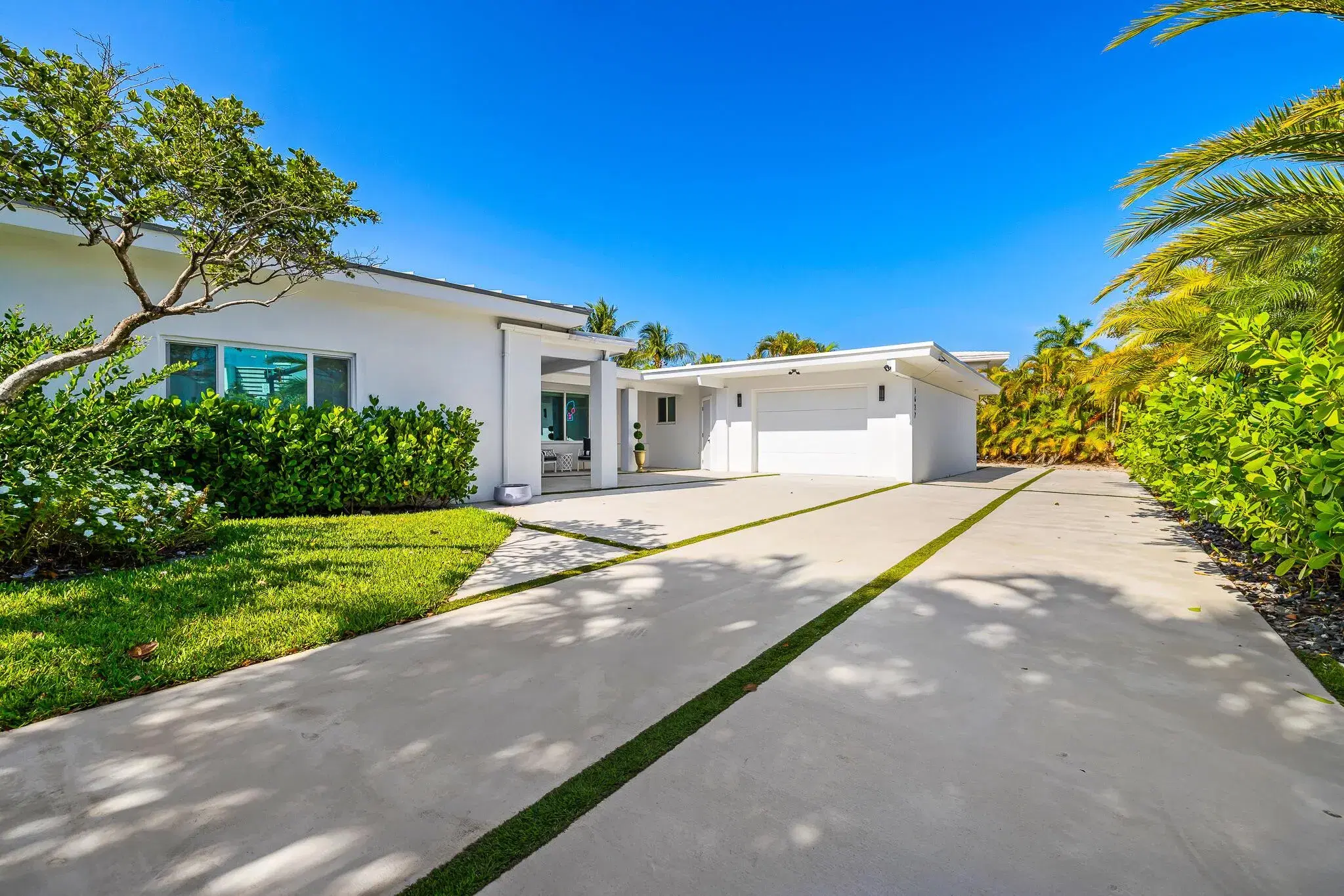 Picture of 1627 Seabreeze Boulevard, Fort Lauderdale, FL 33316