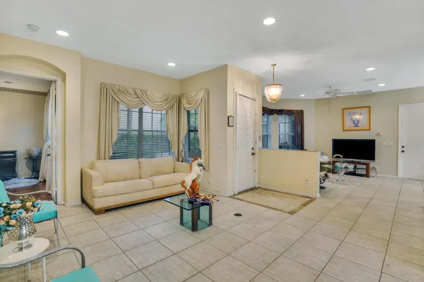 Picture of 5545 Via De La Plata Circle, Delray Beach FL 33484