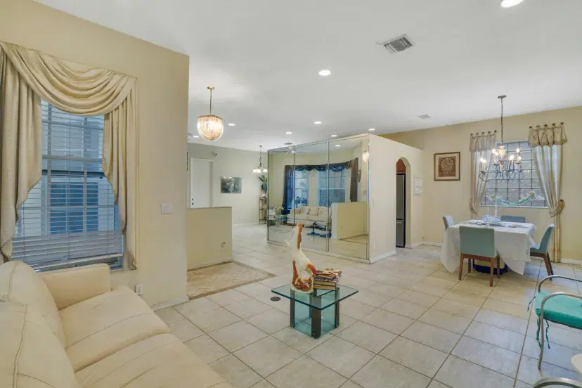 Picture of 5545 Via De La Plata Circle, Delray Beach FL 33484