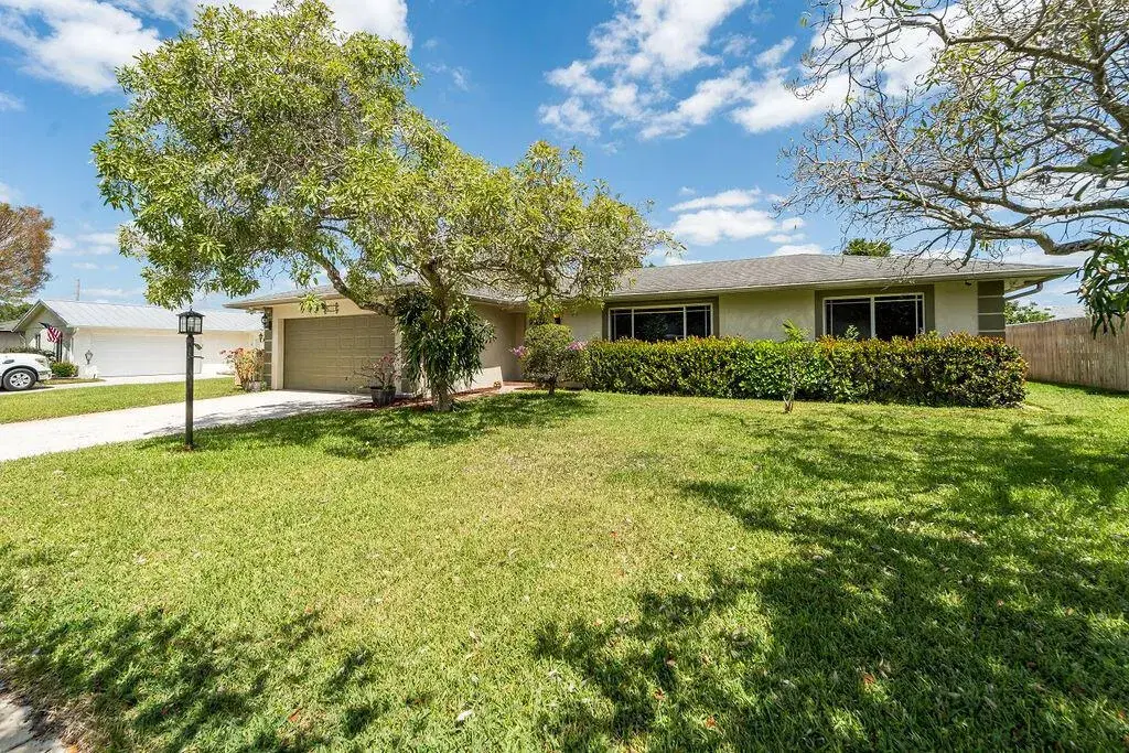 Picture of 2550 Lochmore Road, Riviera Beach, FL 33407