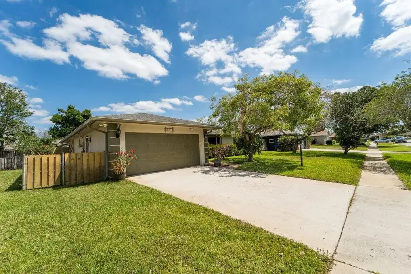 Picture of 2550 Lochmore Road, Riviera Beach FL 33407
