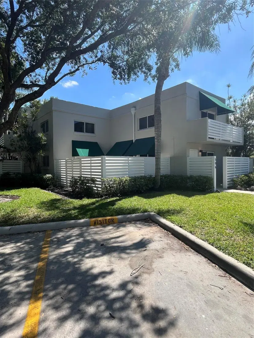Picture of 506 NW 98Th Ave, Plantation FL 33324