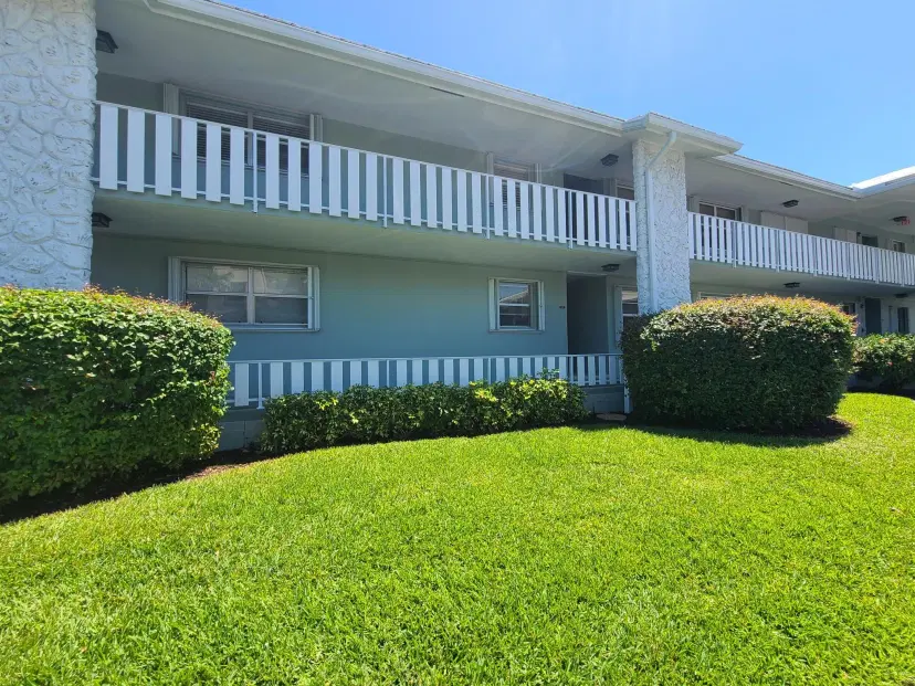Picture of 5540 N Ocean Boulevard Nw 107, Ocean Ridge FL 33435