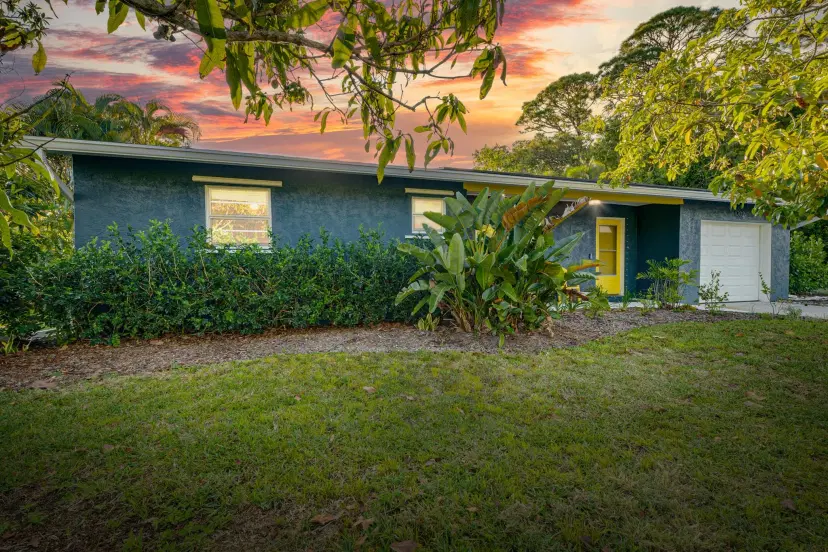 Picture of 1202 SE Madison Avenue, Stuart FL 34996