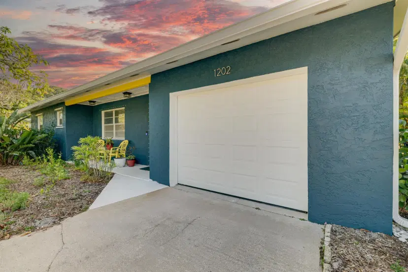 Picture of 1202 SE Madison Avenue, Stuart FL 34996