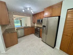 Picture of 661 Squire Cir 101, Naples, FL 34104