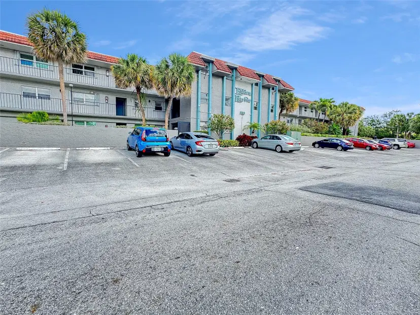Picture of 333 NW 17Th Ct 103B, Fort Lauderdale FL 33311