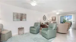 Picture of 555 Park Shore Dr B411, Naples, FL 34103