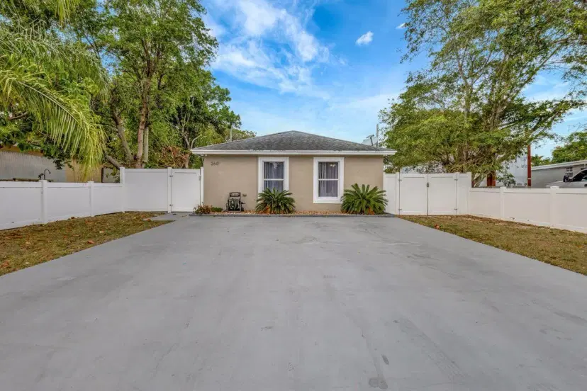 Picture of 2641 Saginaw Avenue, West Palm Beach FL 33409