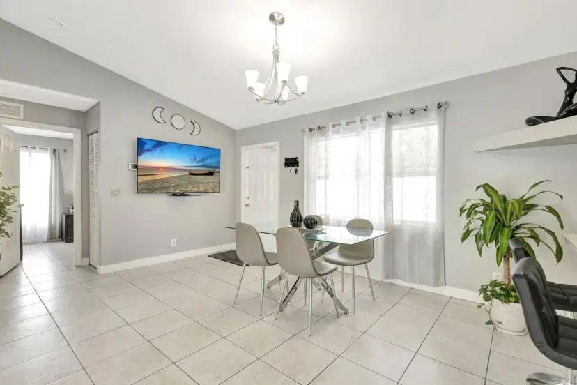 Picture of 2641 Saginaw Avenue, West Palm Beach FL 33409