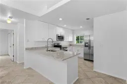 Picture of 8096 Cypress Dr S, Fort Myers, FL 33967