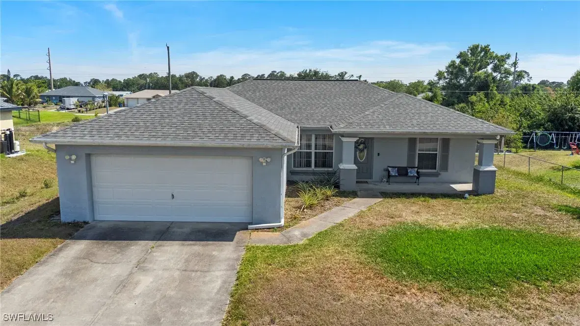 Picture of 4911 Berryman St, Lehigh Acres, FL 33971