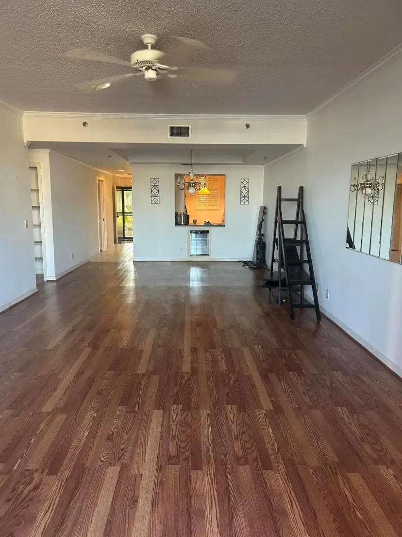 Picture of 11370 Twelve Oaks Way 117, North Palm Beach FL 33408