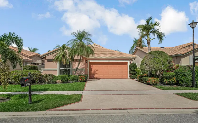 Picture of 9703 Harbour Lake Circle, Boynton Beach FL 33437