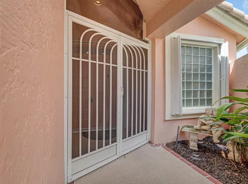 Picture of 9703 Harbour Lake Circle, Boynton Beach FL 33437