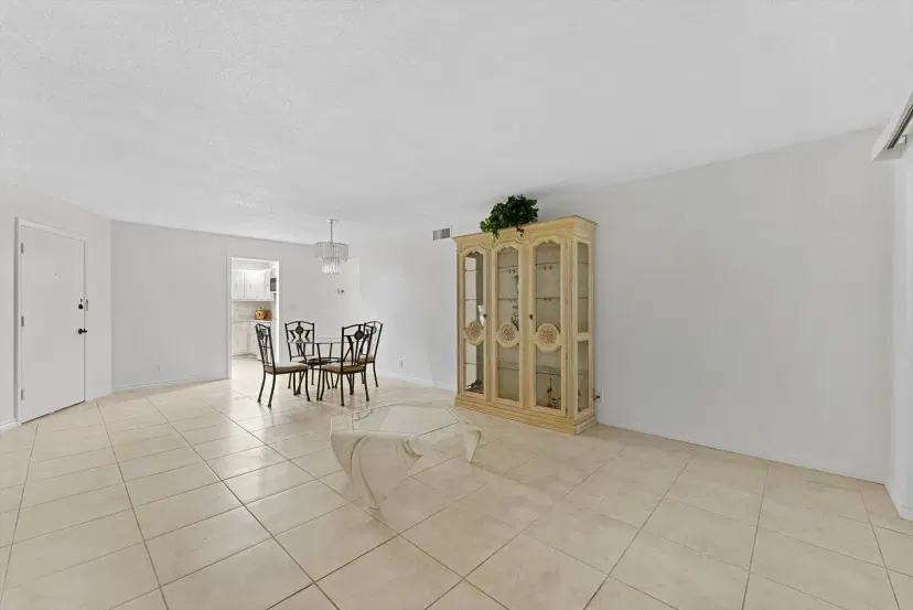 Picture of 10821 N Military Trail 19, Palm Beach Gardens FL 33410