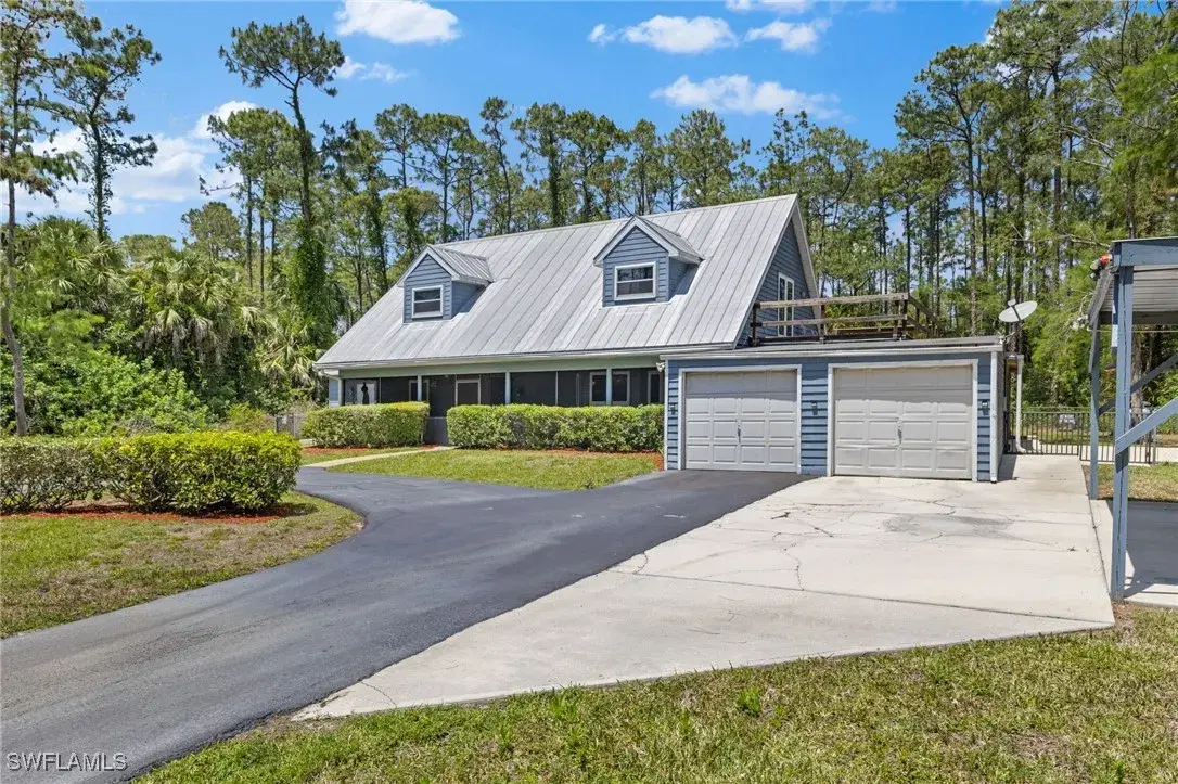 Picture of 4925 Boxwood Way, Naples, FL 34116