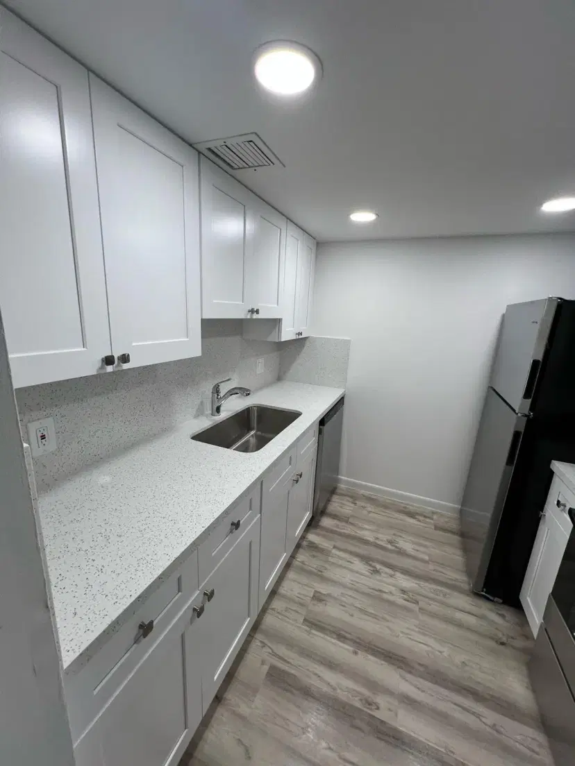 Picture of 13355 SW 9Th Ct 210H, Pembroke Pines FL 33027
