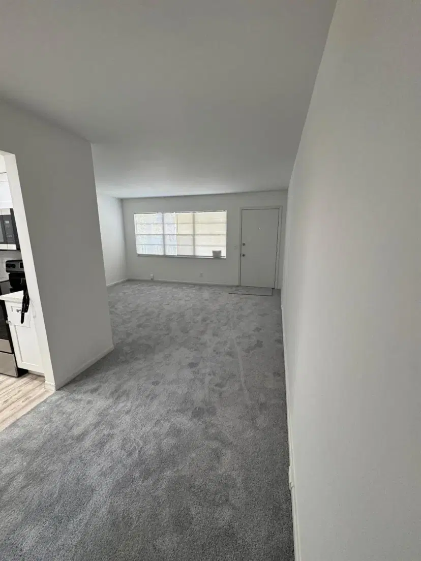 Picture of 13355 SW 9Th Ct 210H, Pembroke Pines FL 33027