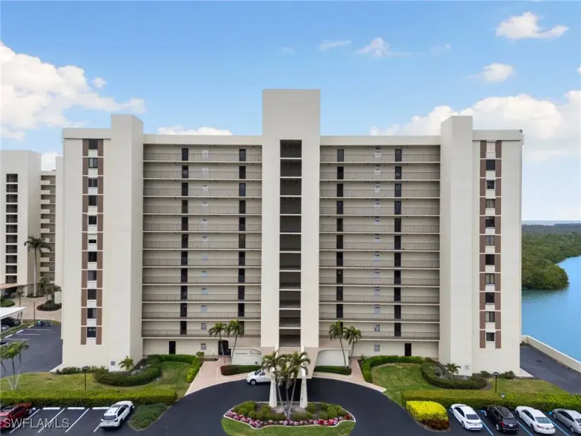 Picture of 17 Bluebill Ave 1101, Naples FL 34108