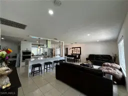 Picture of 1119 SE 20Th Pl, Cape Coral, FL 33990