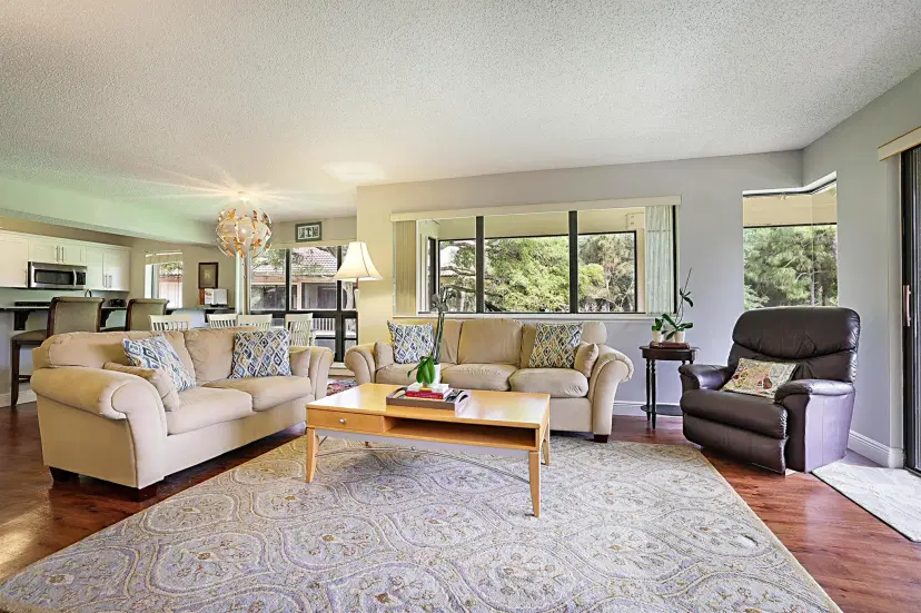 Picture of 167 Brackenwood Road, Palm Beach Gardens FL 33418