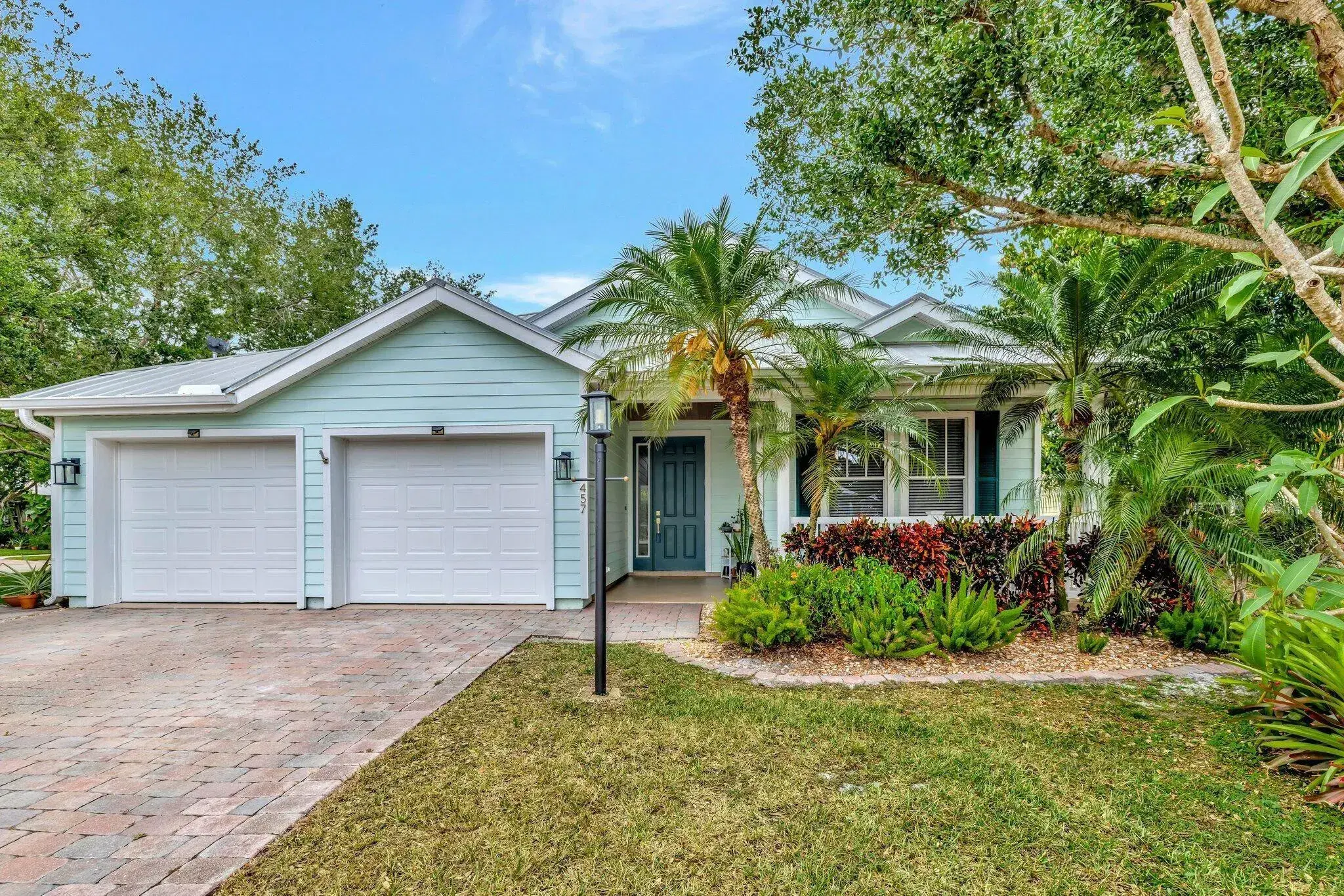 Picture of 457 NE Bluefish Point, Port St Lucie, FL 34983