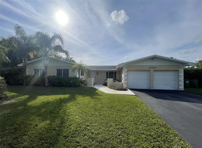 Picture of 18250 SW 88Th Pl, Palmetto Bay FL 33157