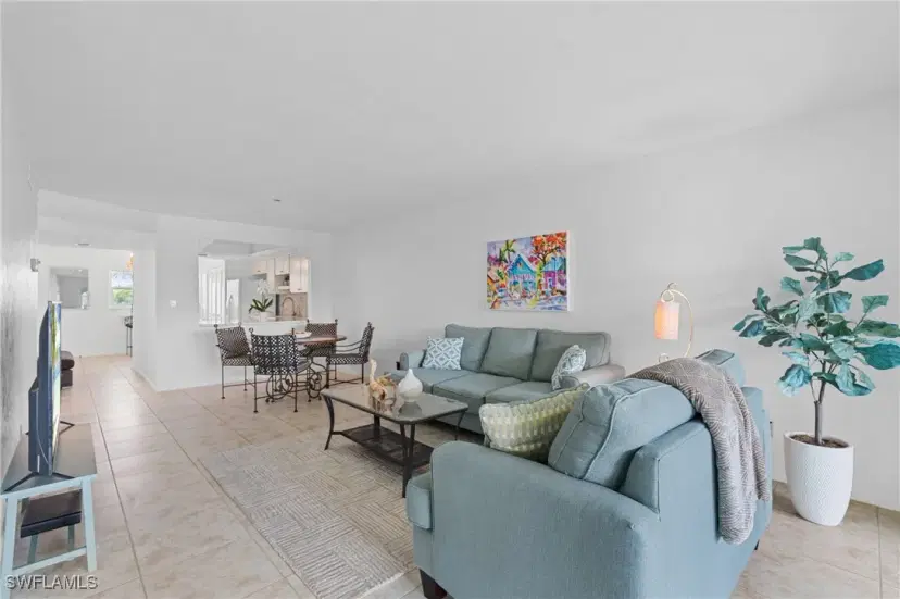 Picture of 354 Charlemagne Blvd E204, Naples FL 34112