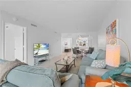 Picture of 354 Charlemagne Blvd E204, Naples, FL 34112