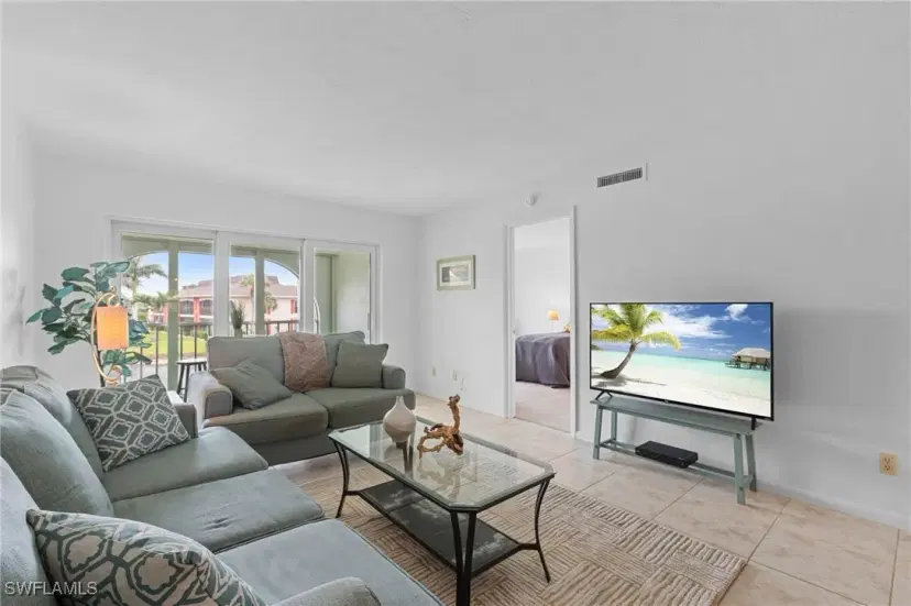 Picture of 354 Charlemagne Blvd E204, Naples FL 34112