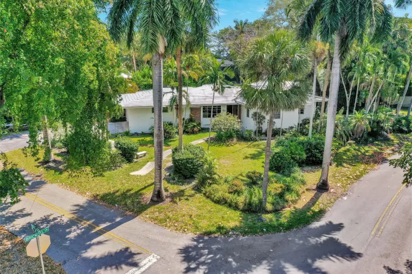 Picture of 1601 Brickell Dr, Fort Lauderdale FL 33301