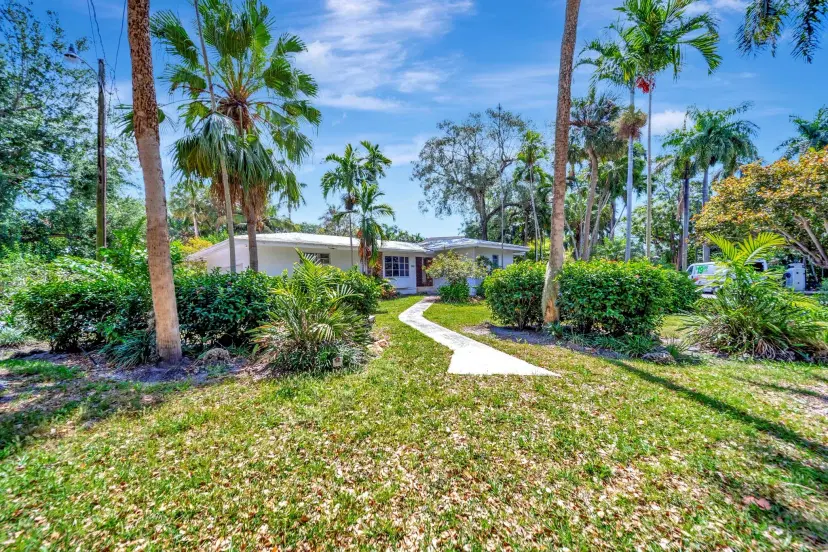 Picture of 1601 Brickell Dr, Fort Lauderdale FL 33301