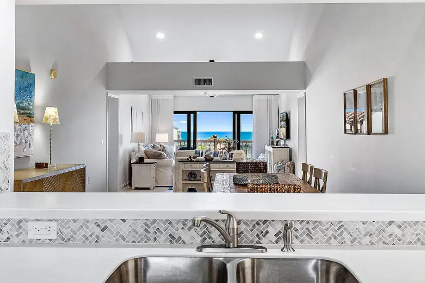 Picture of 401 Ocean Bluffs Boulevard 503, Jupiter FL 33477