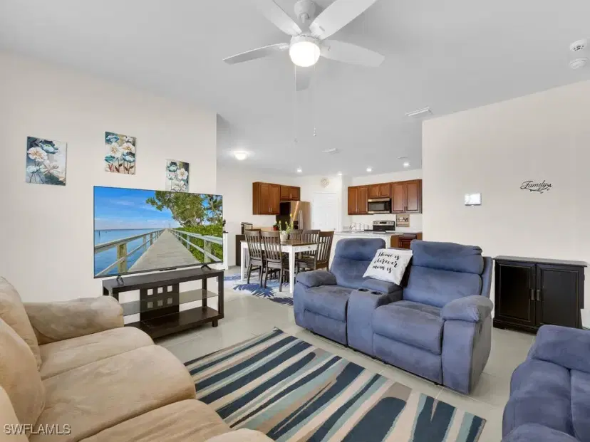 Picture of 328 SW 24Th Pl, Cape Coral FL 33991